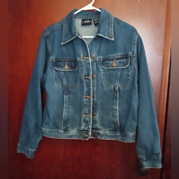 🌞LIKE NEW! Jean Jacket - Picture 3 of 5